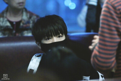 TFBOYS王俊凯 2015.02.28 深圳宝安机场-重庆江北机场图。