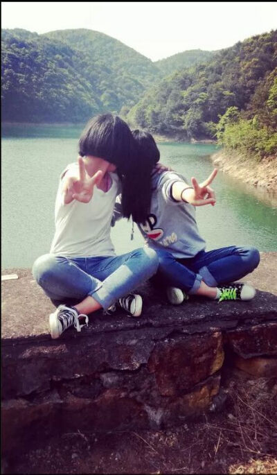 有些我改变不了的无奈只好选择沉默