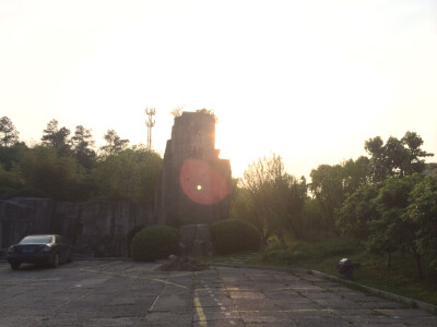 东湖 去太晚 门口遛一圈