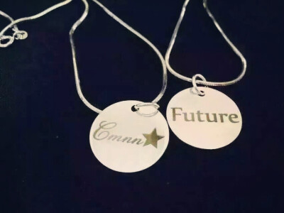 趁年轻 趁花容月貌 趁还有将来_诗酒趁年华。