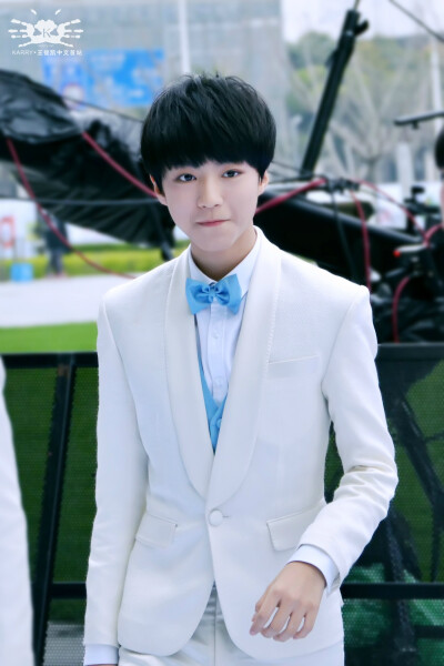 #王俊凯# #TFBOYS王俊凯# #TFBOS# 20150330东方风云榜 cr：Karry王俊凯中文首站