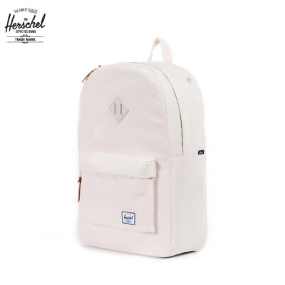 #Herschel Heritage#漂泊、探索、流浪、行走，我们背着它回到自然。 ——Herschel Supply Co.