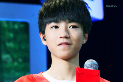 #王俊凯# #TFBOYS王俊凯# #tfboys# 150211 央视网络春晚 CR：SweetFuLi