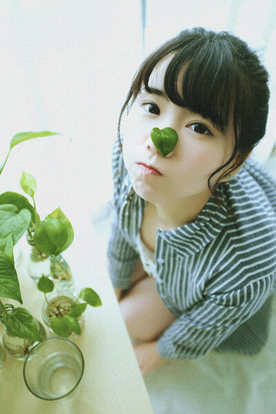 《薄荷奶糖酱》夏日大作战～奶糖萌萌哒～出镜：@奶糖oneesama- ，出品：两生写真馆，摄影/后期：木木。