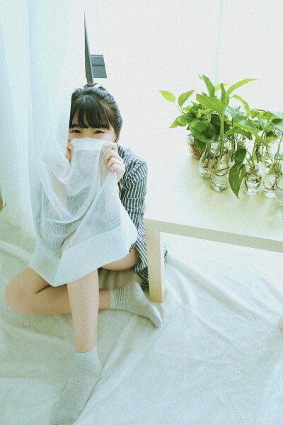 《薄荷奶糖酱》夏日大作战～奶糖萌萌哒～出镜：@奶糖oneesama- ，出品：两生写真馆，摄影/后期：木木。