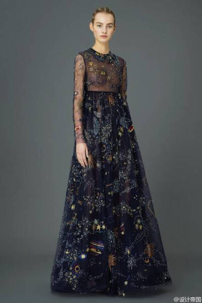 Valentino 2015 Pre-Fall ，时装上的宇宙星辰