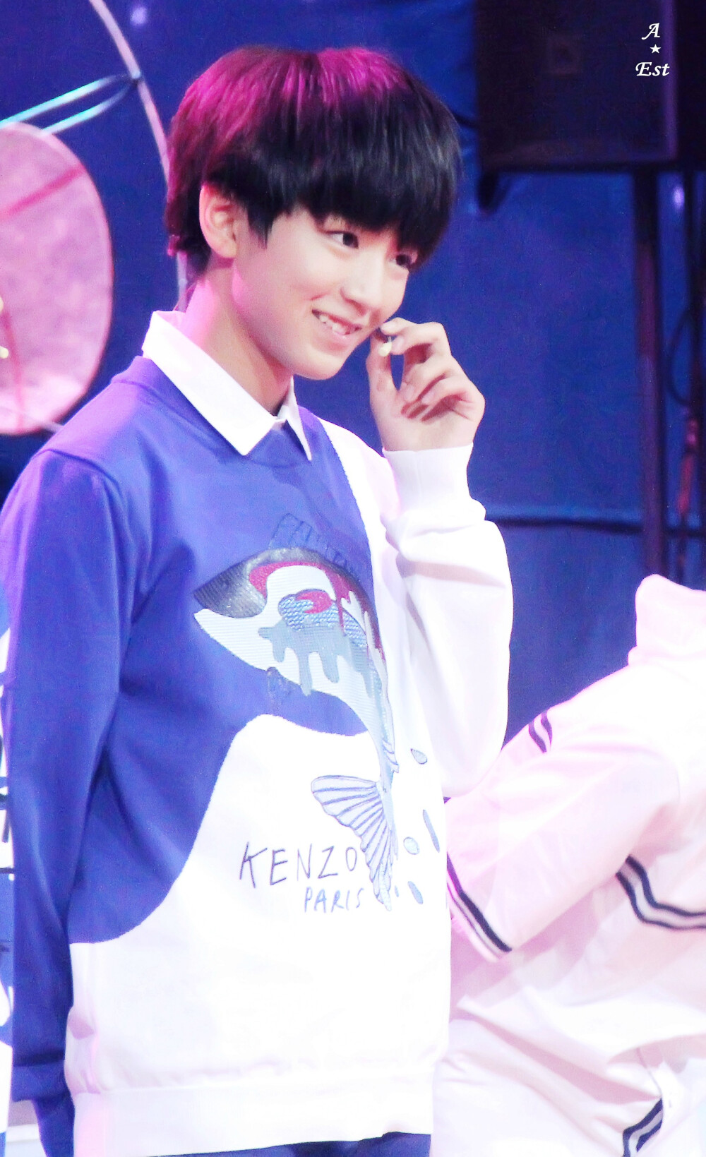 #王俊凯# #TFBOYS王俊凯# #TFBOYS# 140828cr A_Est