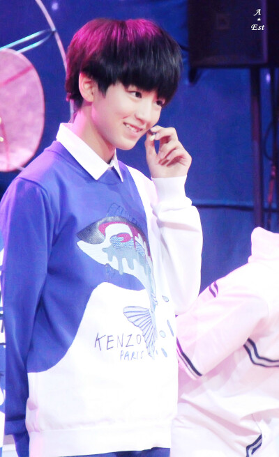 #王俊凯# #TFBOYS王俊凯# #TFBOYS# 140828cr A_Est