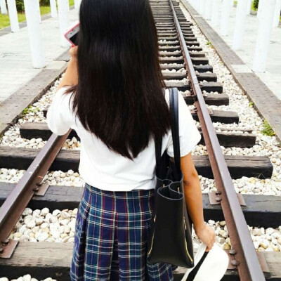 拍摄女战士 小清新 最后一次拍长发了，剪了短发'重新开始