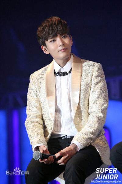 金厉旭（Kim Ryeo Wook）