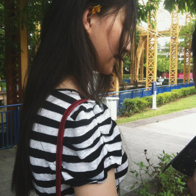 拍摄女战士 小清新 不要拆穿她在装逼