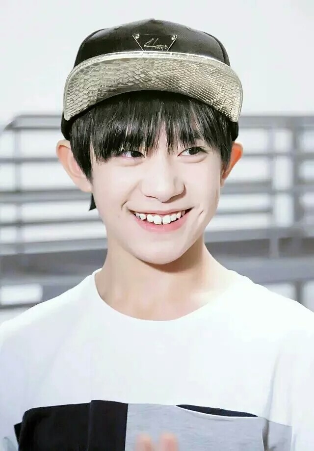 我爱的梨涡少年晚安