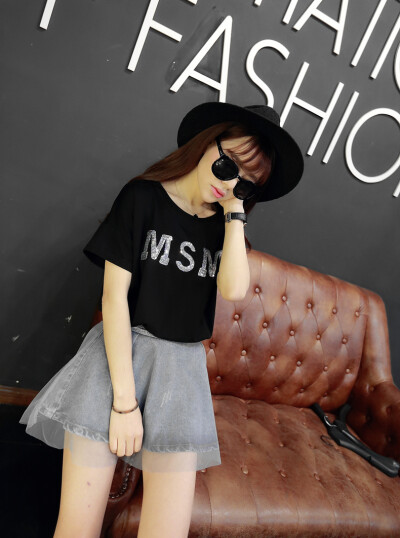 http://www.easyju.cn/mixin416/p_680176.action 2015欧洲站半身裙牛仔网纱拼接大摆型女装百搭半身裙夏季