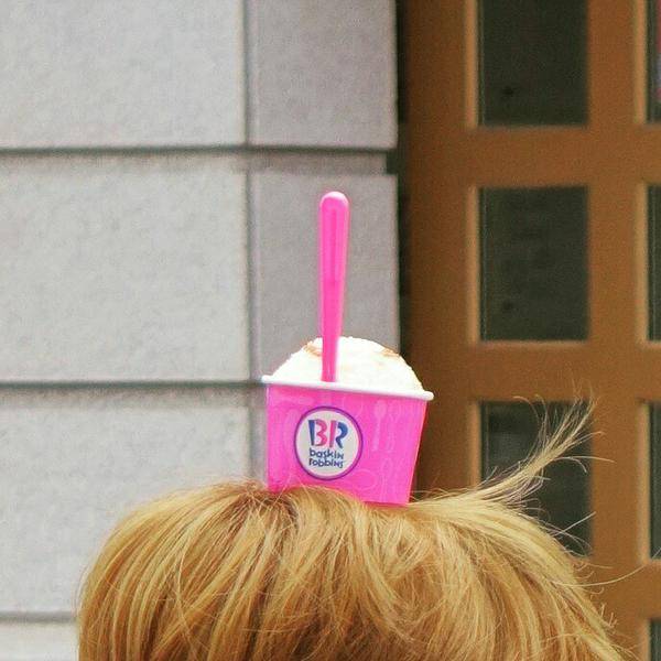 #边伯贤# 【Baskin Robbins】150504 官方推特更新伯贤相关1P 萌主啊萌主！！！