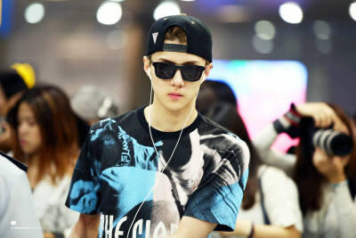 #EXO #吴世勋(图片出处见水印有疑问请仔细阅读癫癫(自称)的专辑简介)