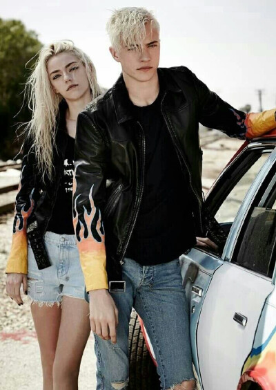 Lucky Blue Smith 与姐姐 Pyper America 一起登上 Ksubi 2015秋冬广告片。