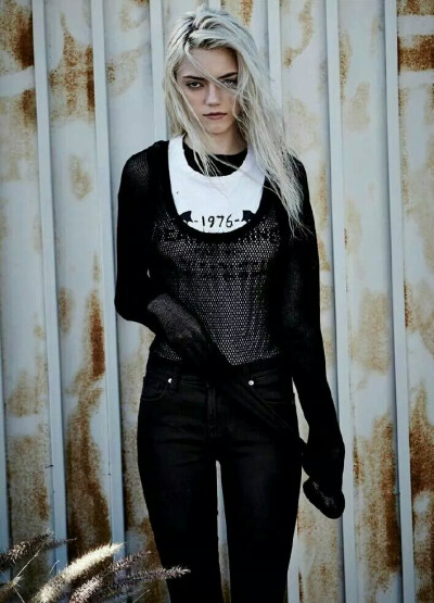 Lucky Blue Smith 与姐姐 Pyper America 一起登上 Ksubi 2015秋冬广告片。