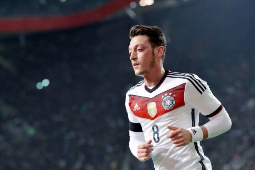 Mesut Özil 梅苏特.厄齐尔 德国国家队队员 现效力于英超阿森纳队