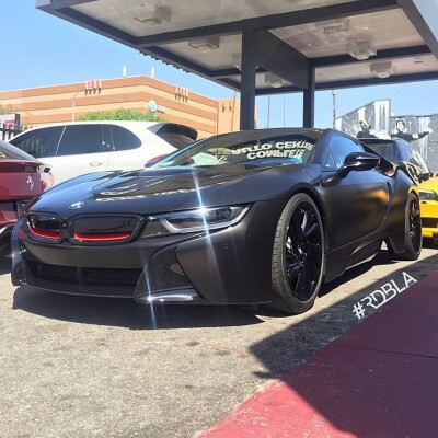 BMW i8