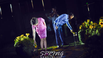 12岁是人生第一圈的结束、第二圈的开始。在小阿沐12岁生日这特别的一天，邀请各位亲朋，共同来见证小寿星这历史时刻的转折点。