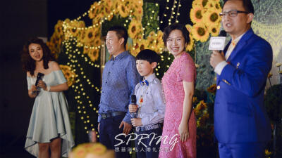 12岁是人生第一圈的结束、第二圈的开始。在小阿沐12岁生日这特别的一天，邀请各位亲朋，共同来见证小寿星这历史时刻的转折点。