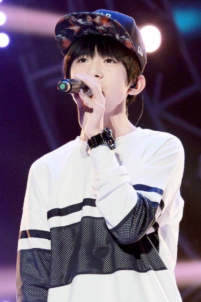 TFBOYS易烊千玺