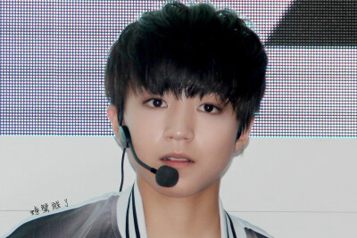 #王俊凯# #TFBOYS王俊凯# #TFBOYS# 20140801chinajoy cr logo