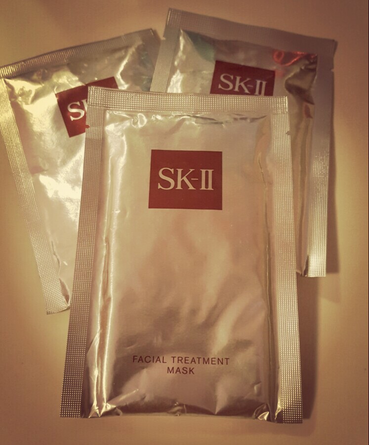 #安利好货#sk2的前男友面膜，价格贵的一货，但效果极好，外号不是白得来的?唯一要吐槽的恐怕就是厚的要死的面膜布，和洗脸巾有的拼！