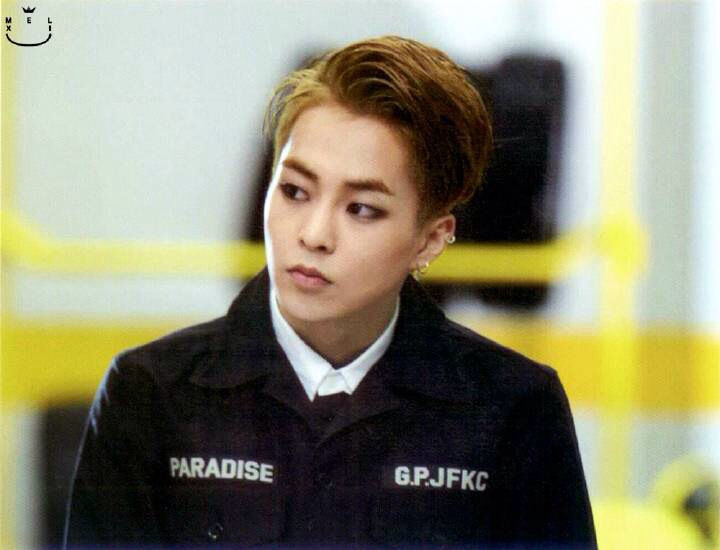 Xiumin EXO EXODUS POLAROID MV Ver.扫图