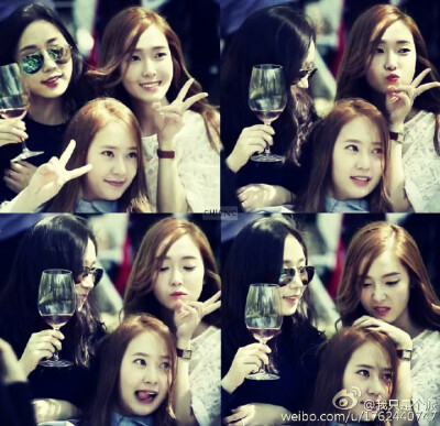 Jessica and Krystal （郑氏姐妹）