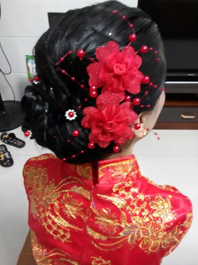中式新娘盘发