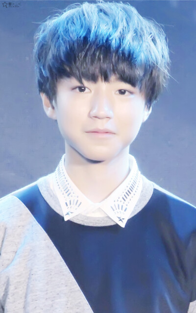 #王俊凯# #TFBOYS王俊凯# 140827星影联盟 cr：哲_te