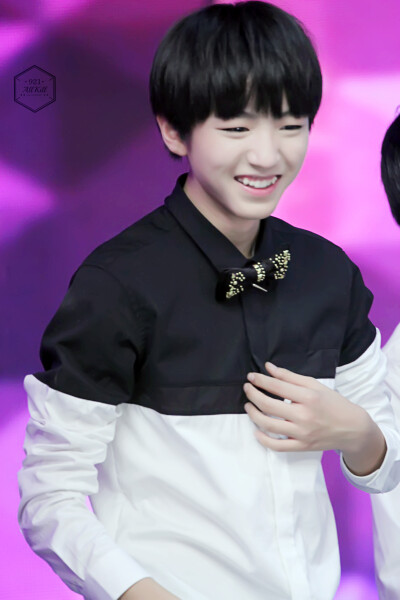 TFBOYS王俊凯 2015.03.22 快乐大本营录制现场。