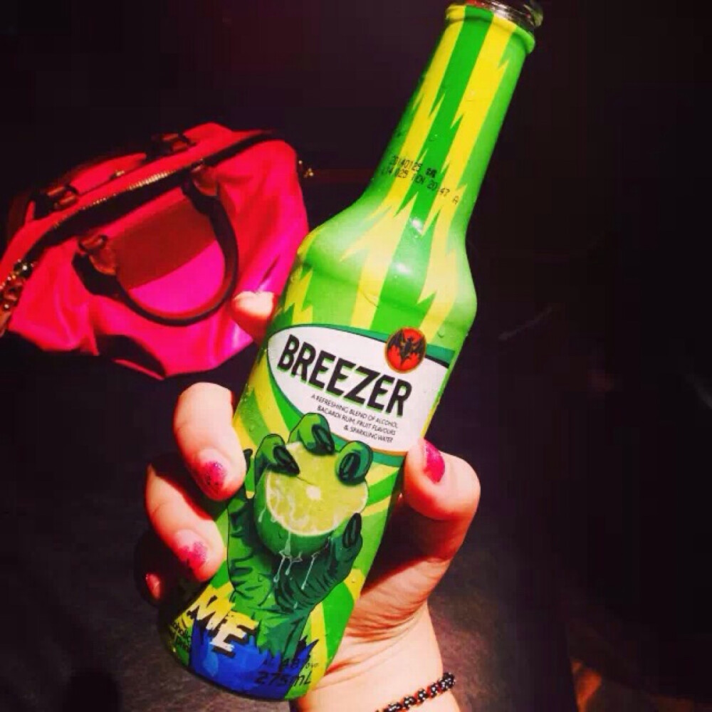 #BREEZER#