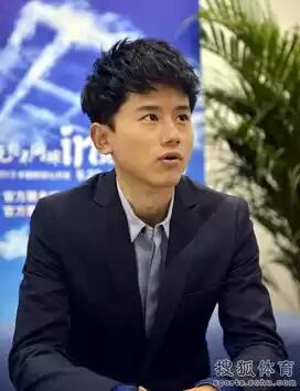 十年如一日，爱他！