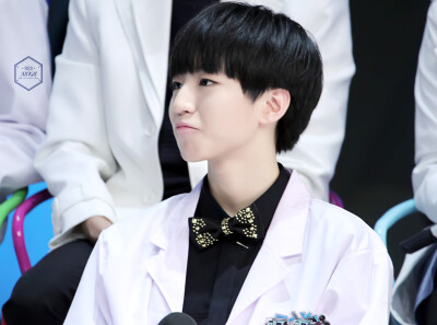 TFBOYS王俊凯 2015.03.22 快乐大本营录制现场。