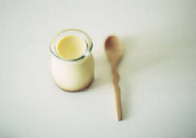 日本感の照片 布丁与勺子