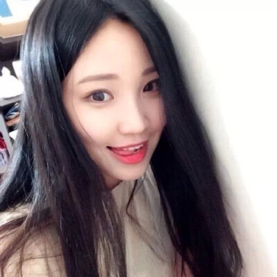 古灵精怪的菇凉惹人爱