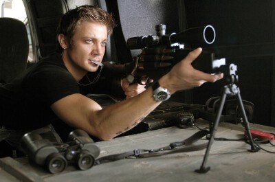 杰瑞米·雷纳（Jeremy Renner）