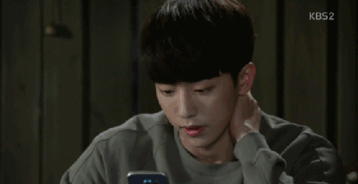 小鹿乱撞的小眼神❤o❤ 让人心动的纯情Boy 学校2015 南柱赫 金所炫 安菲 韩以安