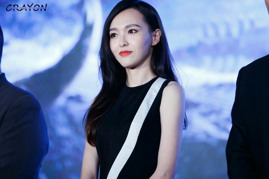 #唐嫣 电影鬼吹灯发布会