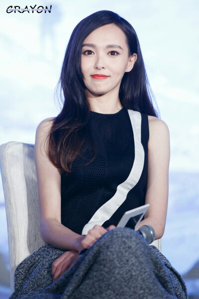 #唐嫣 电影鬼吹灯发布会