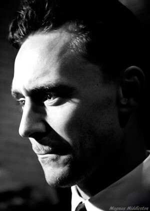 Tom Hiddleston