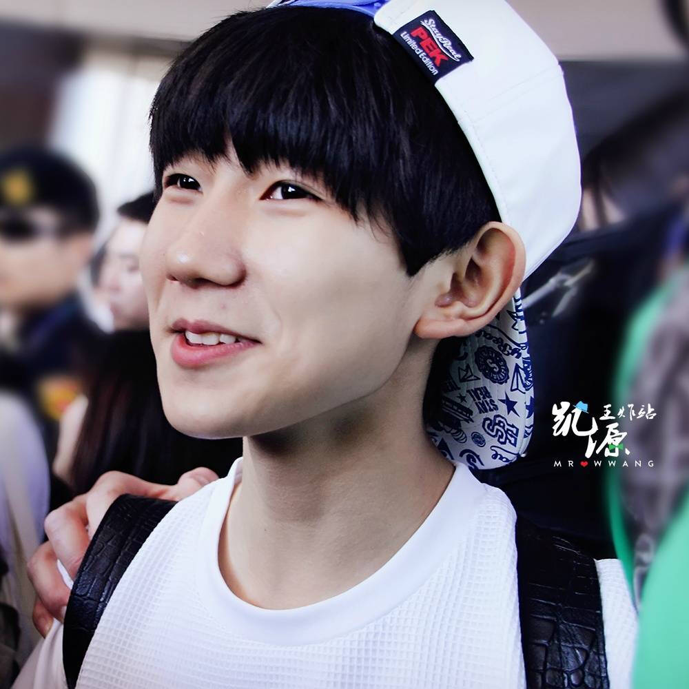 王源 1108 tfboys cr:logo