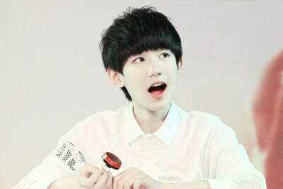 你去韩国的第四天，想念你！！！源萌萌哒！！！