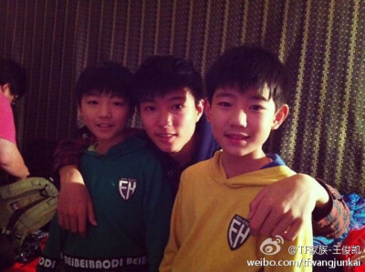 tfboys王源和小凯