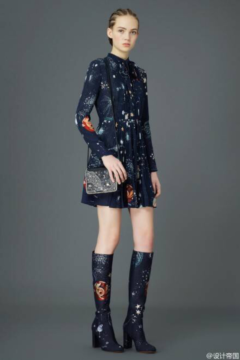 Valentino 2015 Pre-Fall ，时装上的宇宙星辰