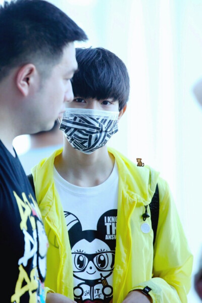 tfboys 王源 cr:DoubleEleven软糖