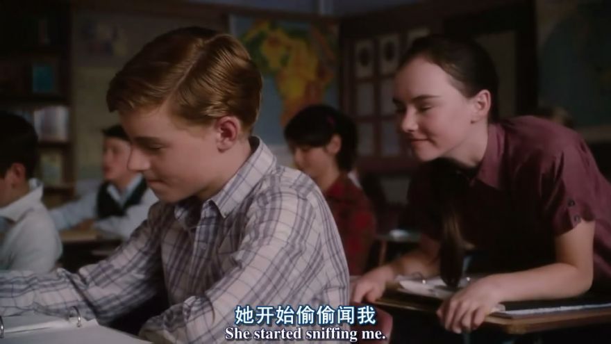 卡兰·麦克奥利菲（Callan McAuliffe），1995年1月24日出生于澳大利亚悉尼，演员。15岁处女作〔怦然心动〕哎呦我去，各种360°无死角，看的我鼻血横流春心荡漾，各种耍流氓~\(≧▽≦)/~原来心中童年里那个那个少年是真的存在的。