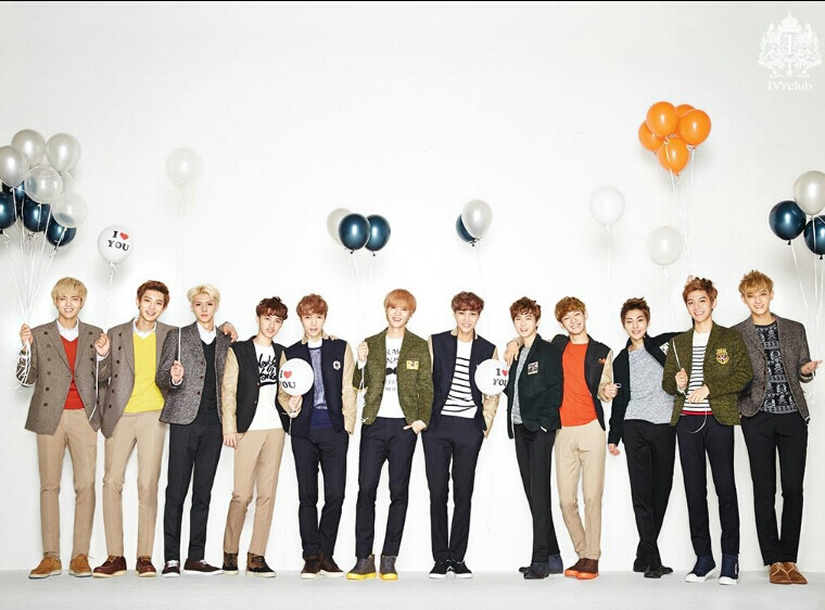 EXO 相爱吧！WE ARE ONE! KRIS LUHAN LAY张艺兴 XIUMIN金珉硕 CHEN金钟大 TAO K SUHO金俊勉 KAI金钟仁 D.O度庆洙 BAEK HYUN边伯贤 SEHUN吴世勋 CHAN YEOL朴灿烈 牛灿勋鹿 from.Alexia孙承冬 图源见logo